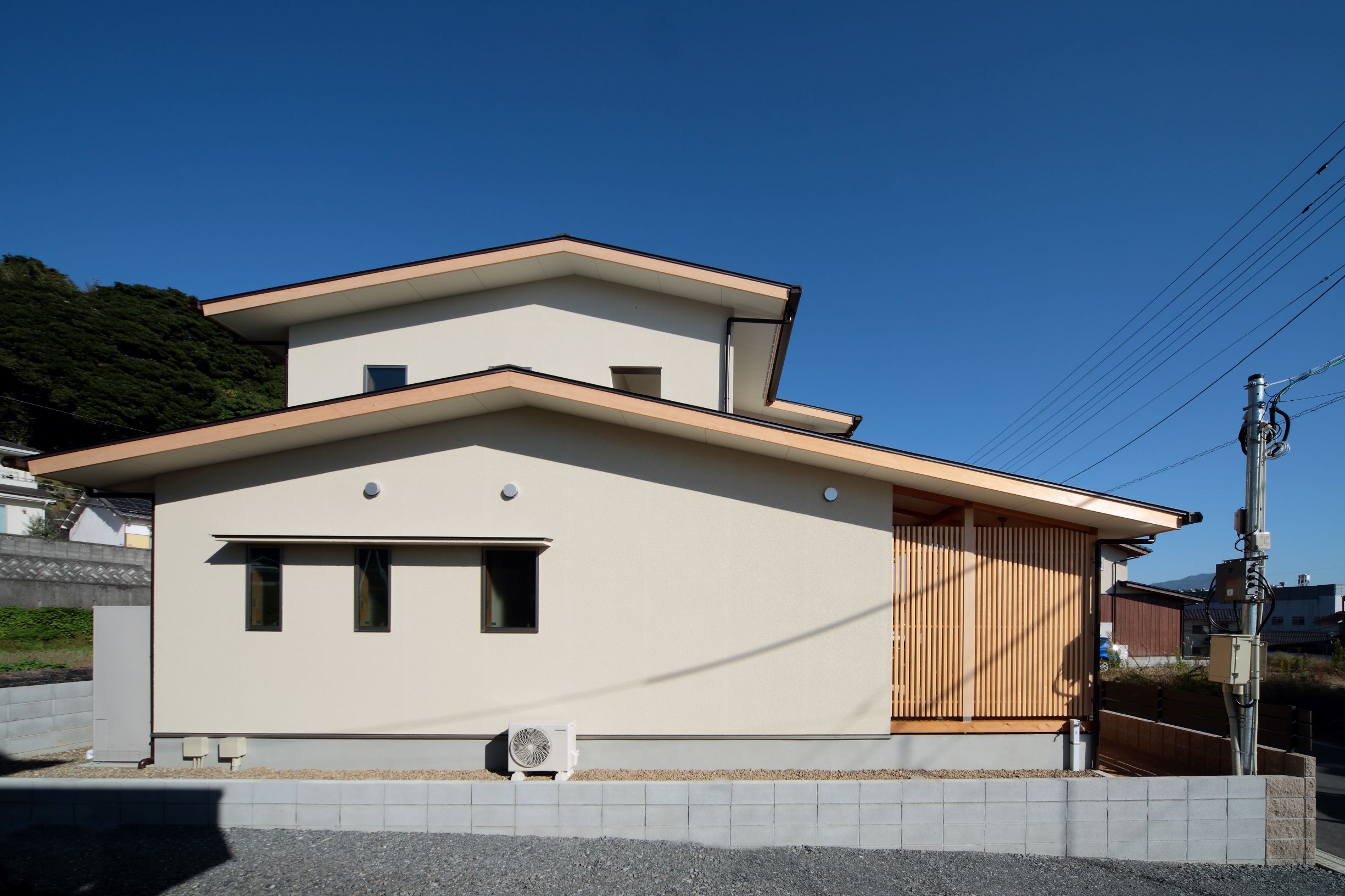 A.T.house