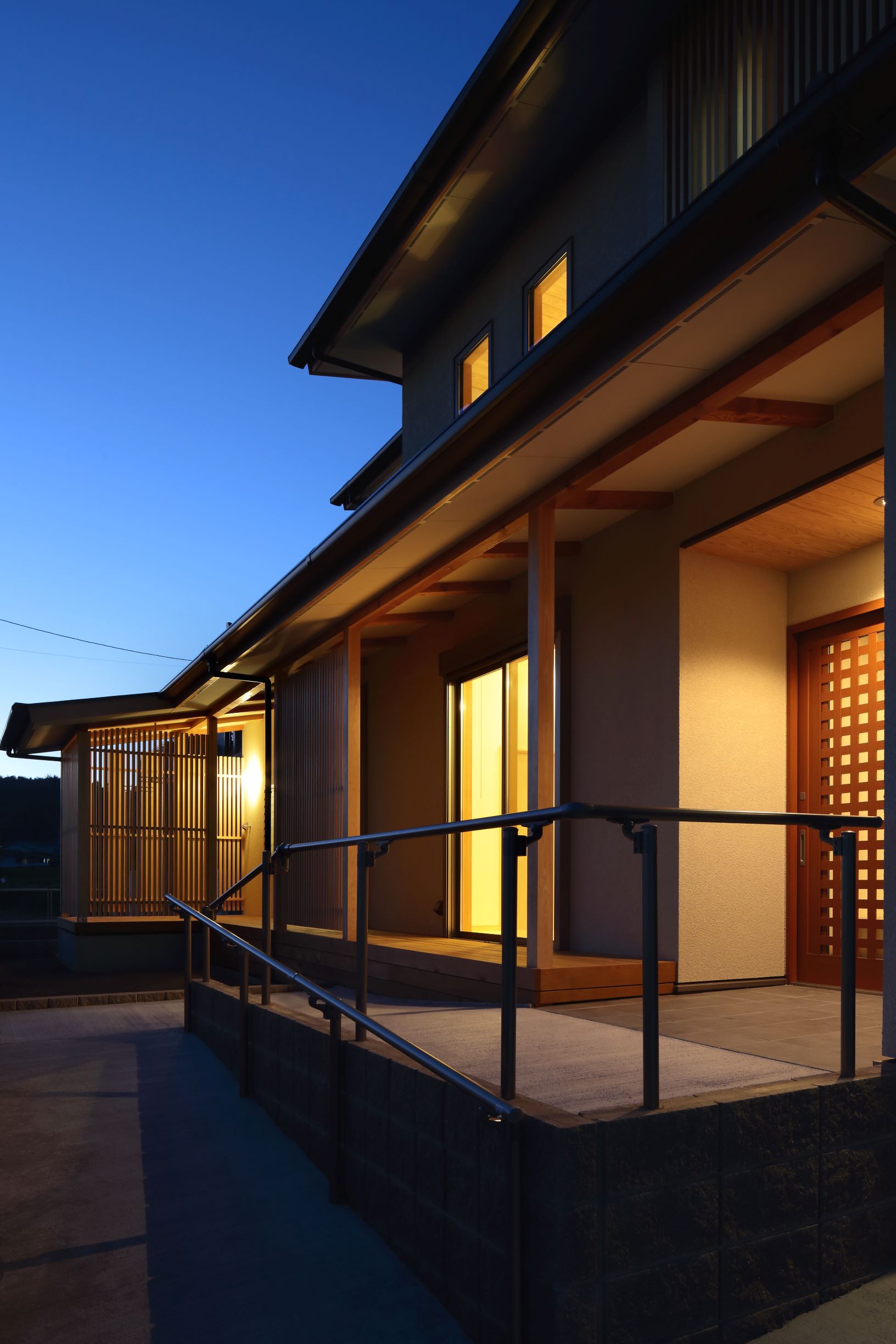 A.T.house