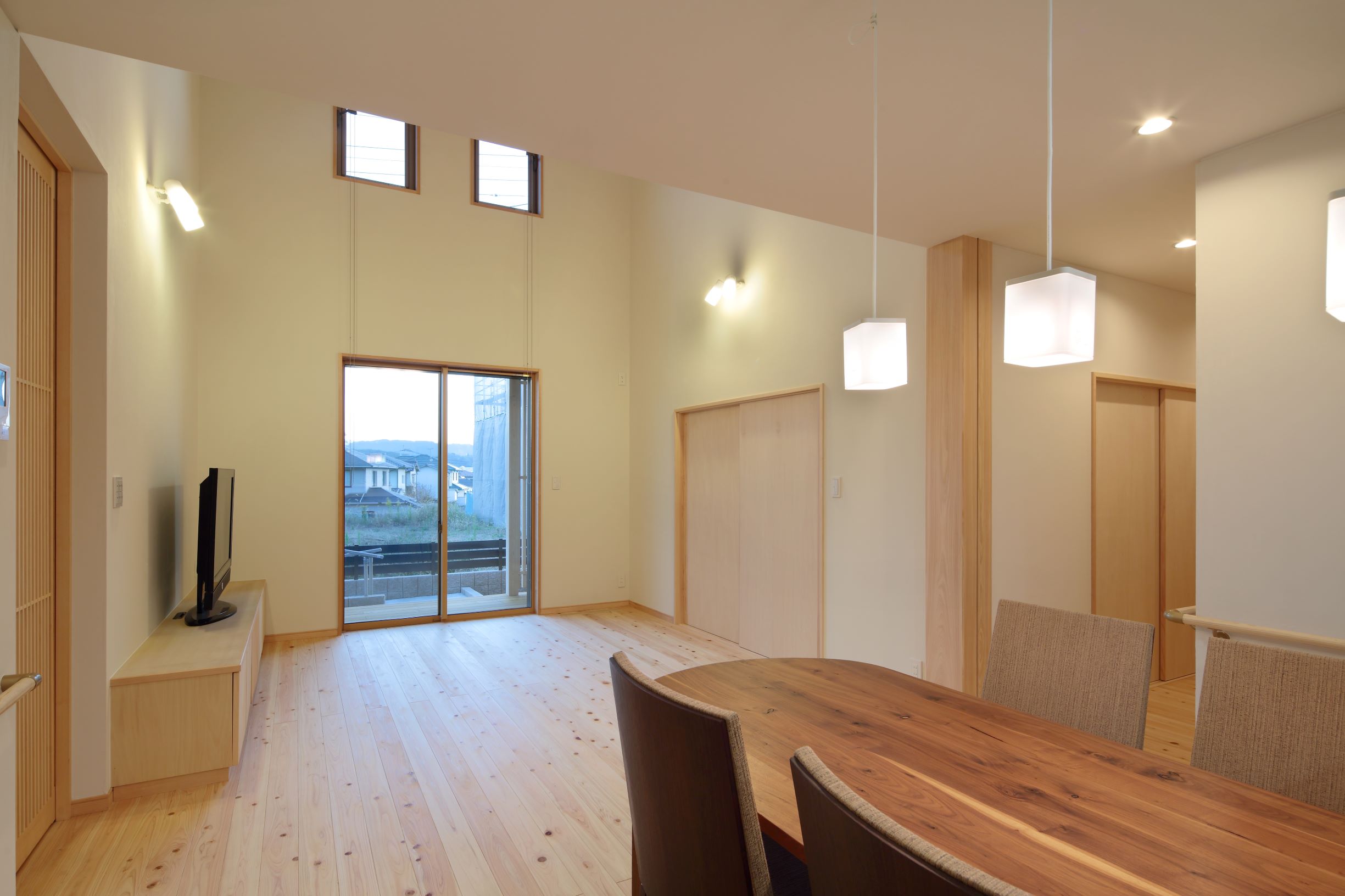 A.T.house