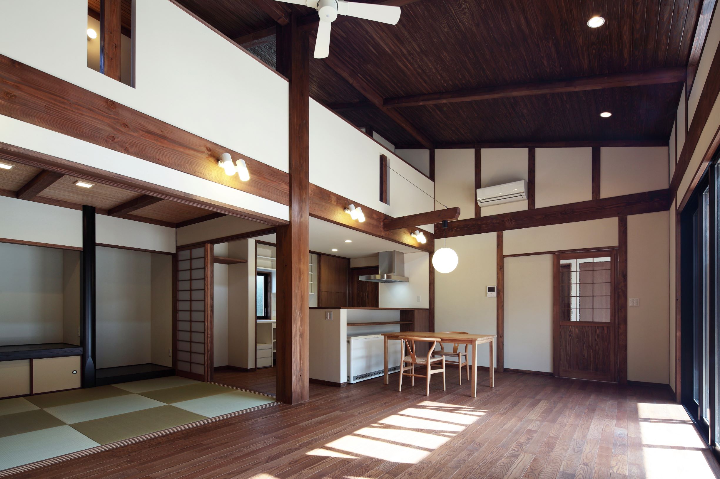 M.Y.house