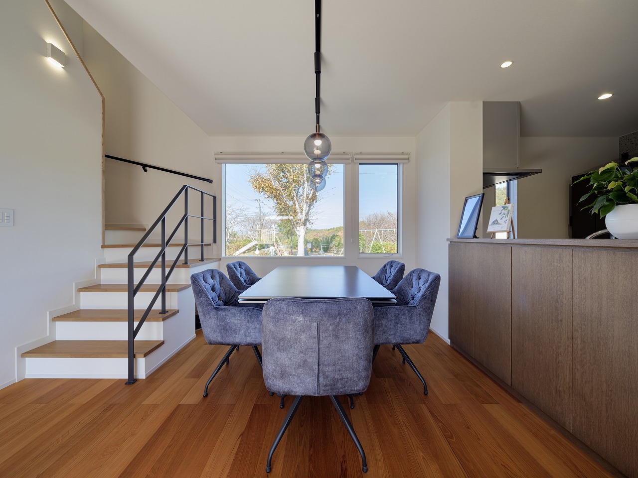 K.H.house　